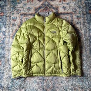 The North Face 550 Puffer Jacket Large